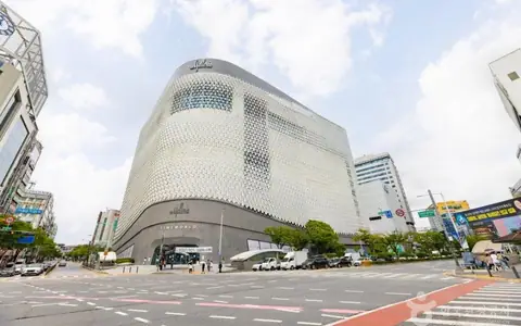 갤러리아백화점 타임월드점
