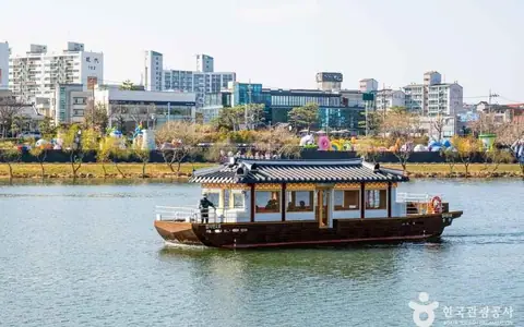 물빛나루쉼터